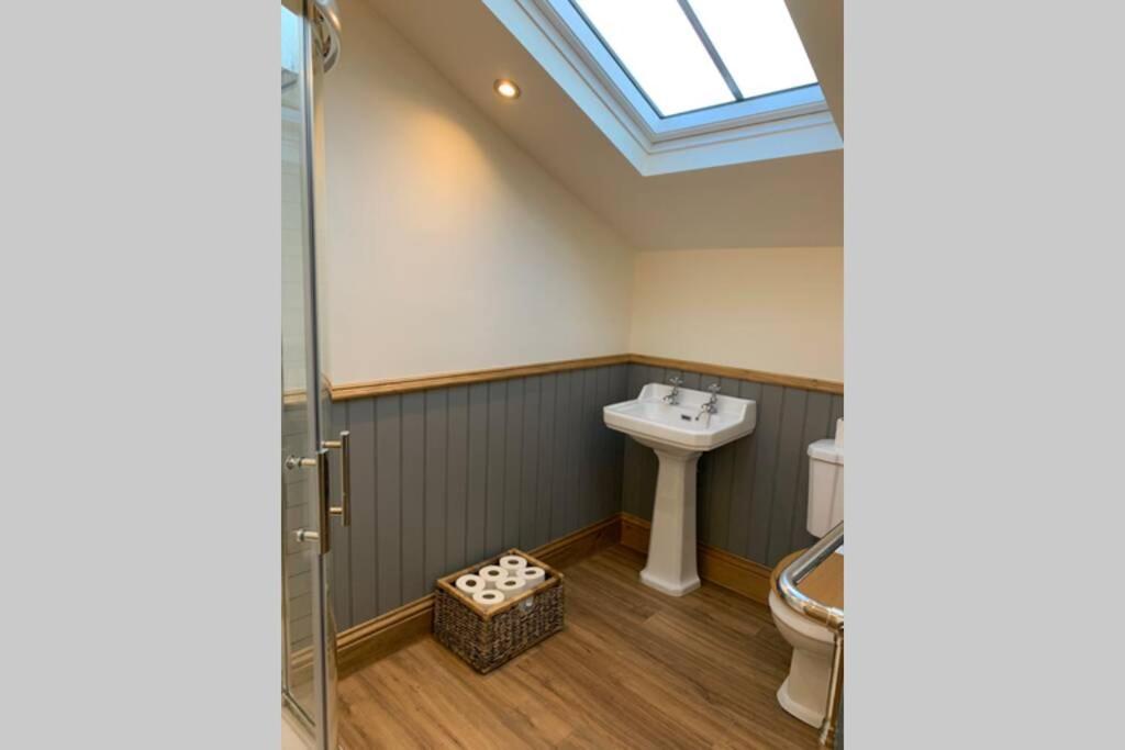 5 Star Cottage On The Green With Log Burner - Dog Friendly Austwick エクステリア 写真