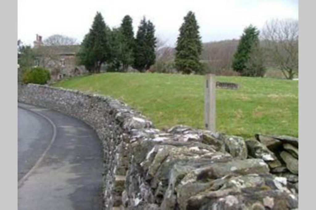 5 Star Cottage On The Green With Log Burner - Dog Friendly Austwick エクステリア 写真