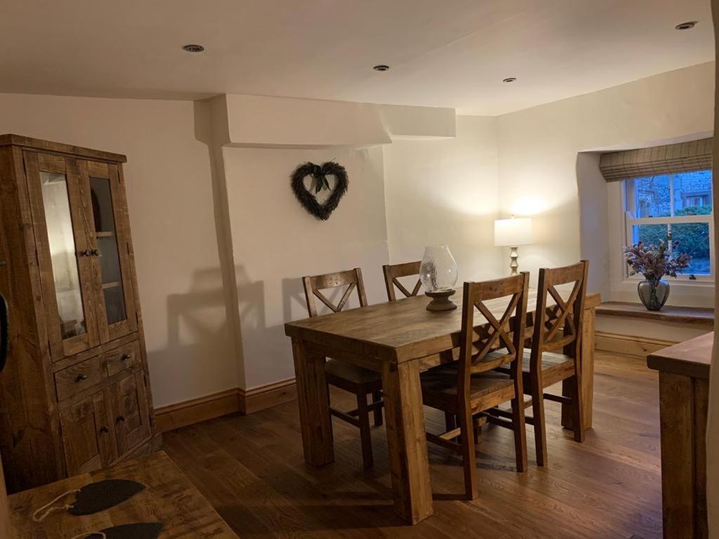 5 Star Cottage On The Green With Log Burner - Dog Friendly Austwick エクステリア 写真