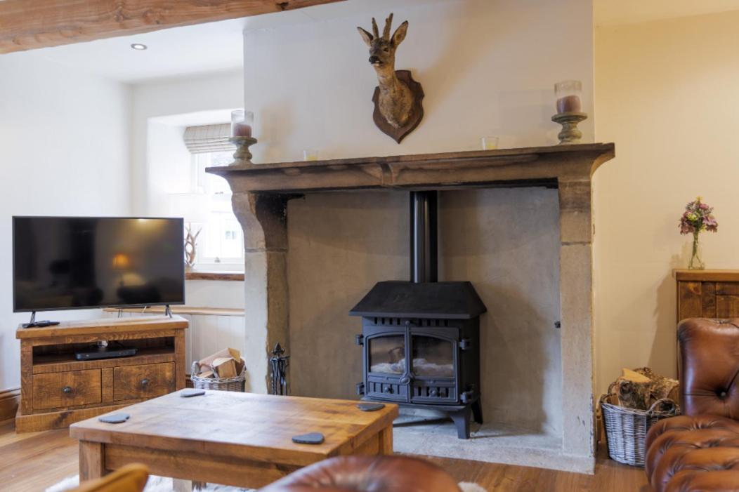 5 Star Cottage On The Green With Log Burner - Dog Friendly Austwick エクステリア 写真