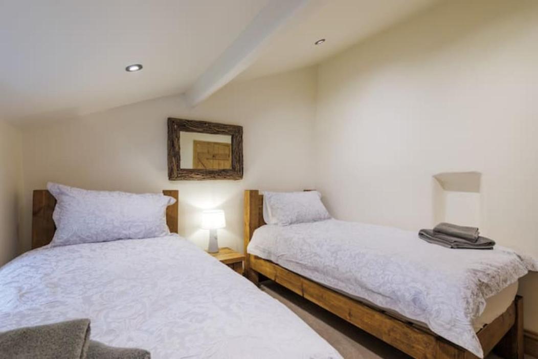 5 Star Cottage On The Green With Log Burner - Dog Friendly Austwick エクステリア 写真